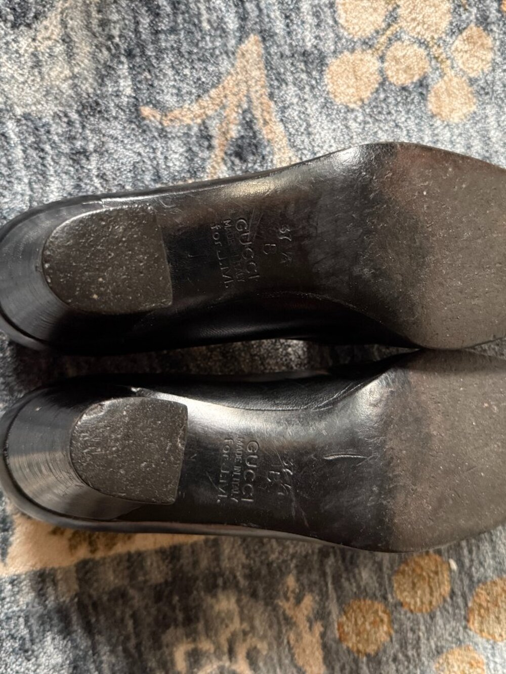 Vintage Gucci Loafer Heels - Picture 3 of 3